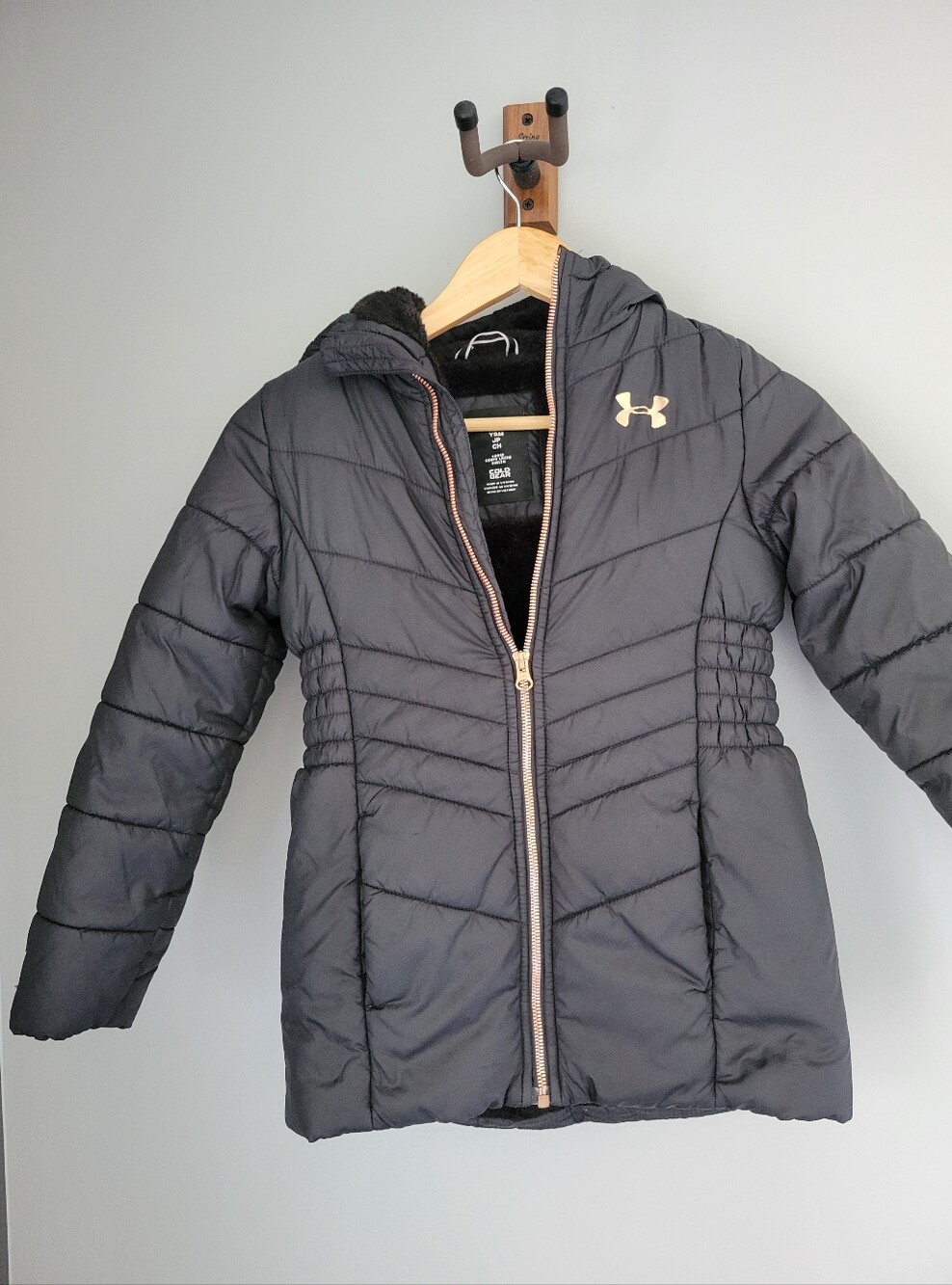 Youth Under Armour Storm Puffer Coat Size YSM Small Coldgear Black Girls Winter